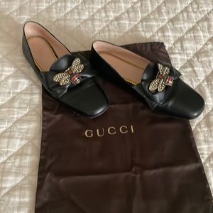 Gucci size 39 flats